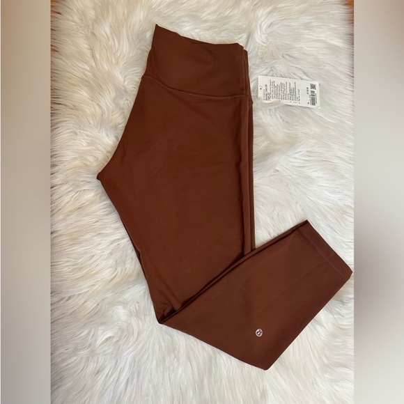 NWT Lululemon Wunder Train Tight - Picture 8 of 9